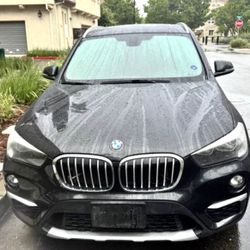 BMW   X1