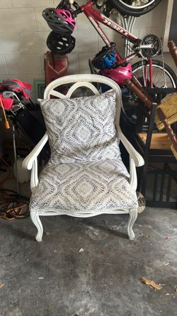 French Provincial Accent Chair with Cushion