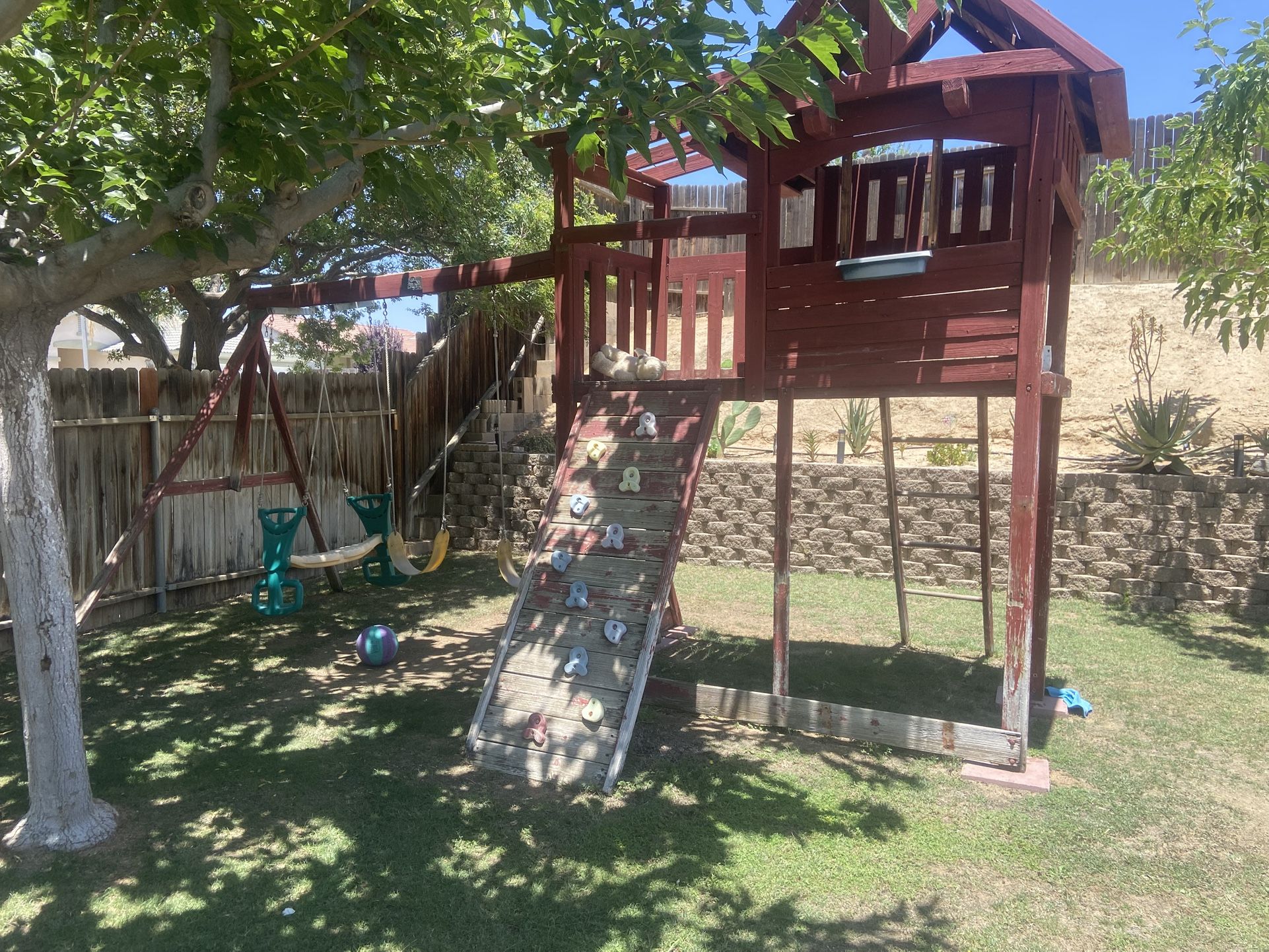 Play Ground