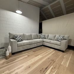 NEW 2 Piece Sectional Sofa