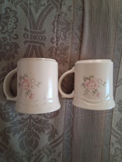 Pfaltzgraff Tea Rose Mugs