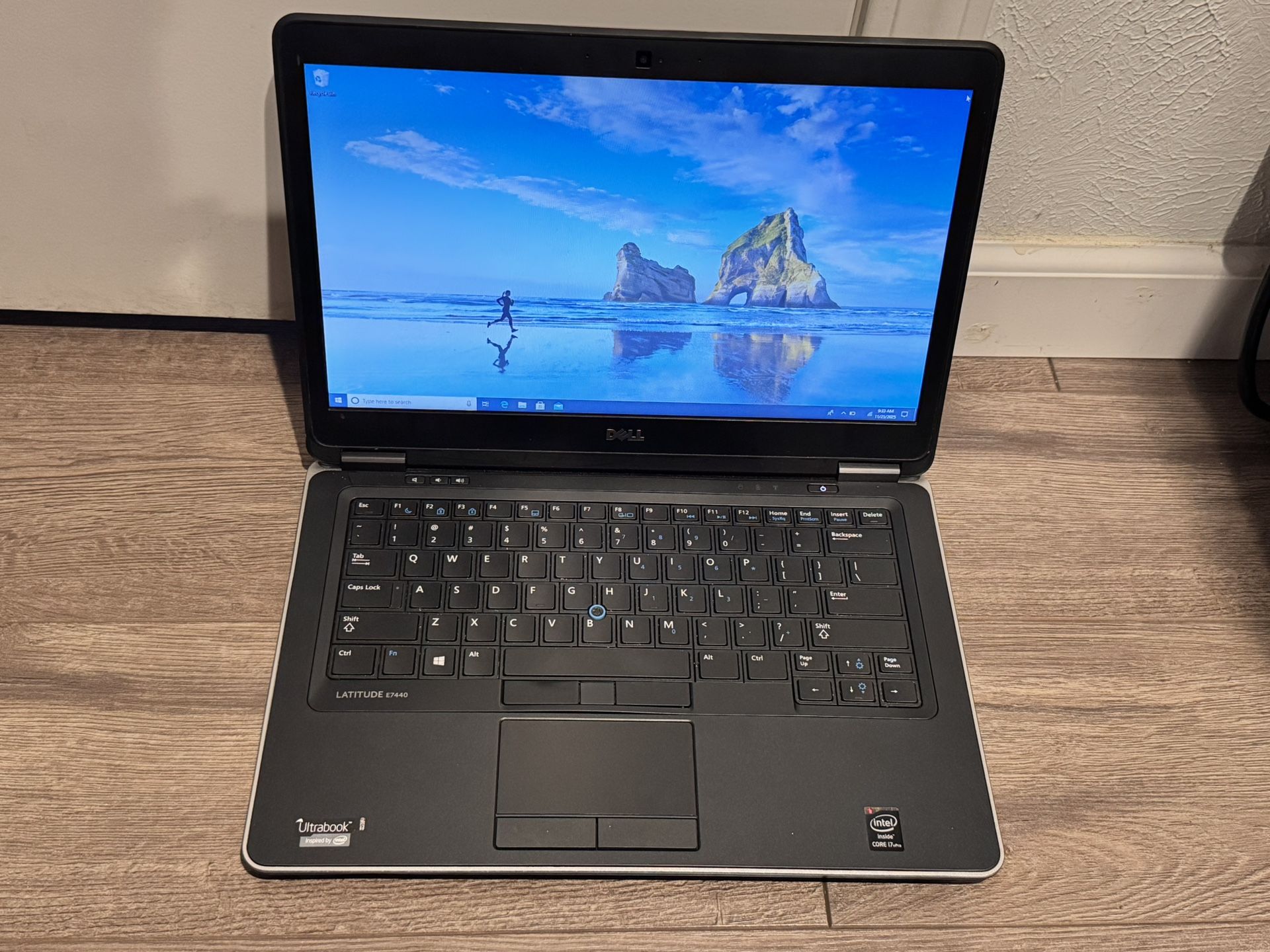 Dell Latitude E7440 i7 8GB 256GB Windows 10