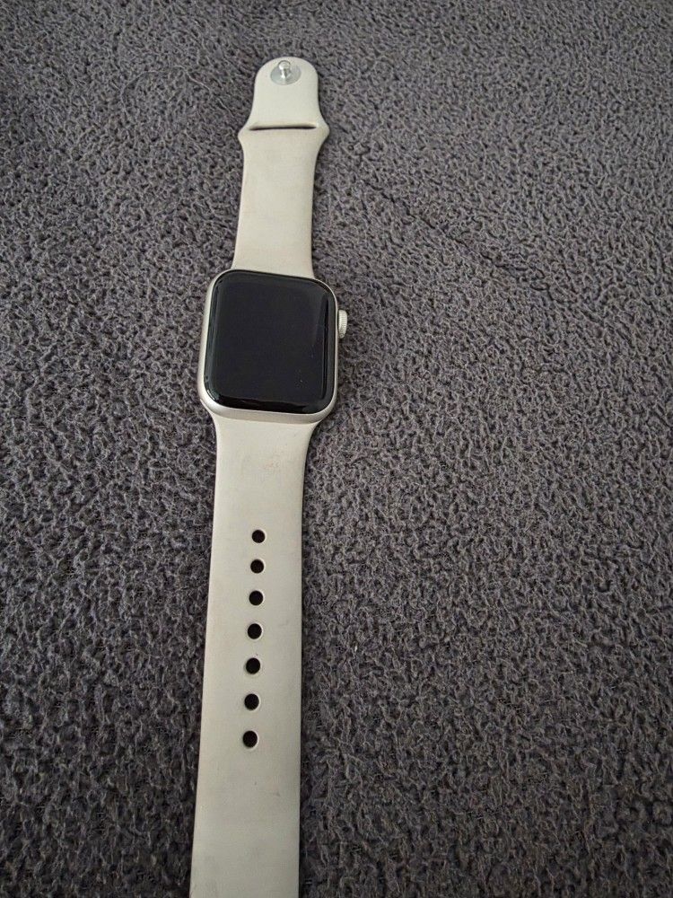 Apple Watch SE