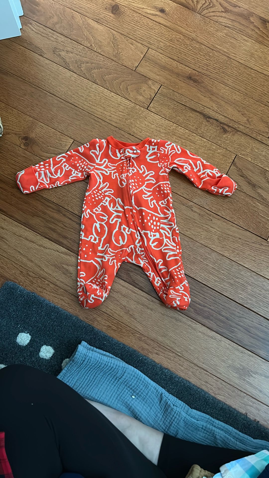 Assorted Newborn Clothes 