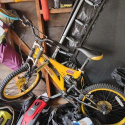Kent Bike Only Used About Twice Need Gone Asap