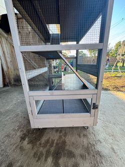 Critter enclosure