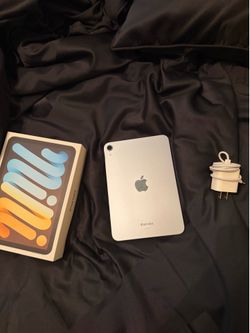 iPad mini a17 perfect condition