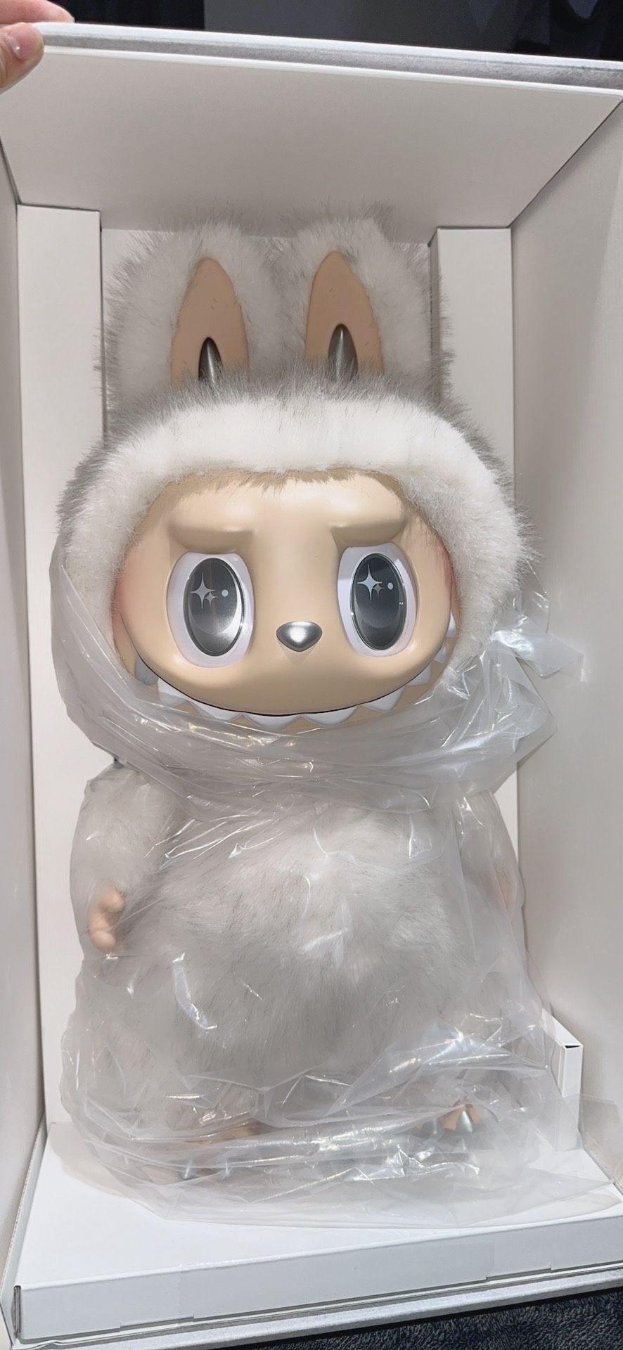 Angel In Cloud -Labubu-The Monsters!