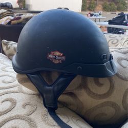 Harley Davidson Half Helmet - Real DOT Rated. 