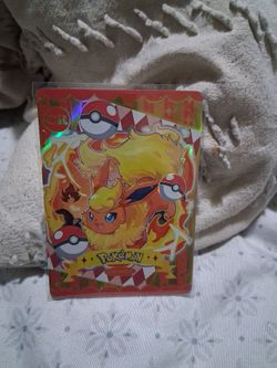 Flareon Holographic Pokémon Collectible Card