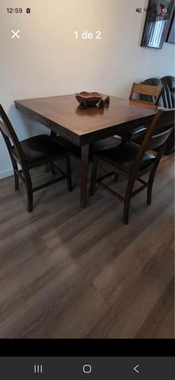 Charming Drop-Leaf Dining Set - Perfect for Small Spaces!