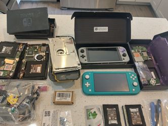 Nintendo switch lot for parts or repair