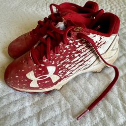 Under Armour Baseball Cleats - Size 12 (Toddler)