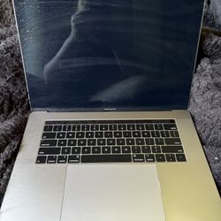 2017 MacBook Pro Touch Bar 15in