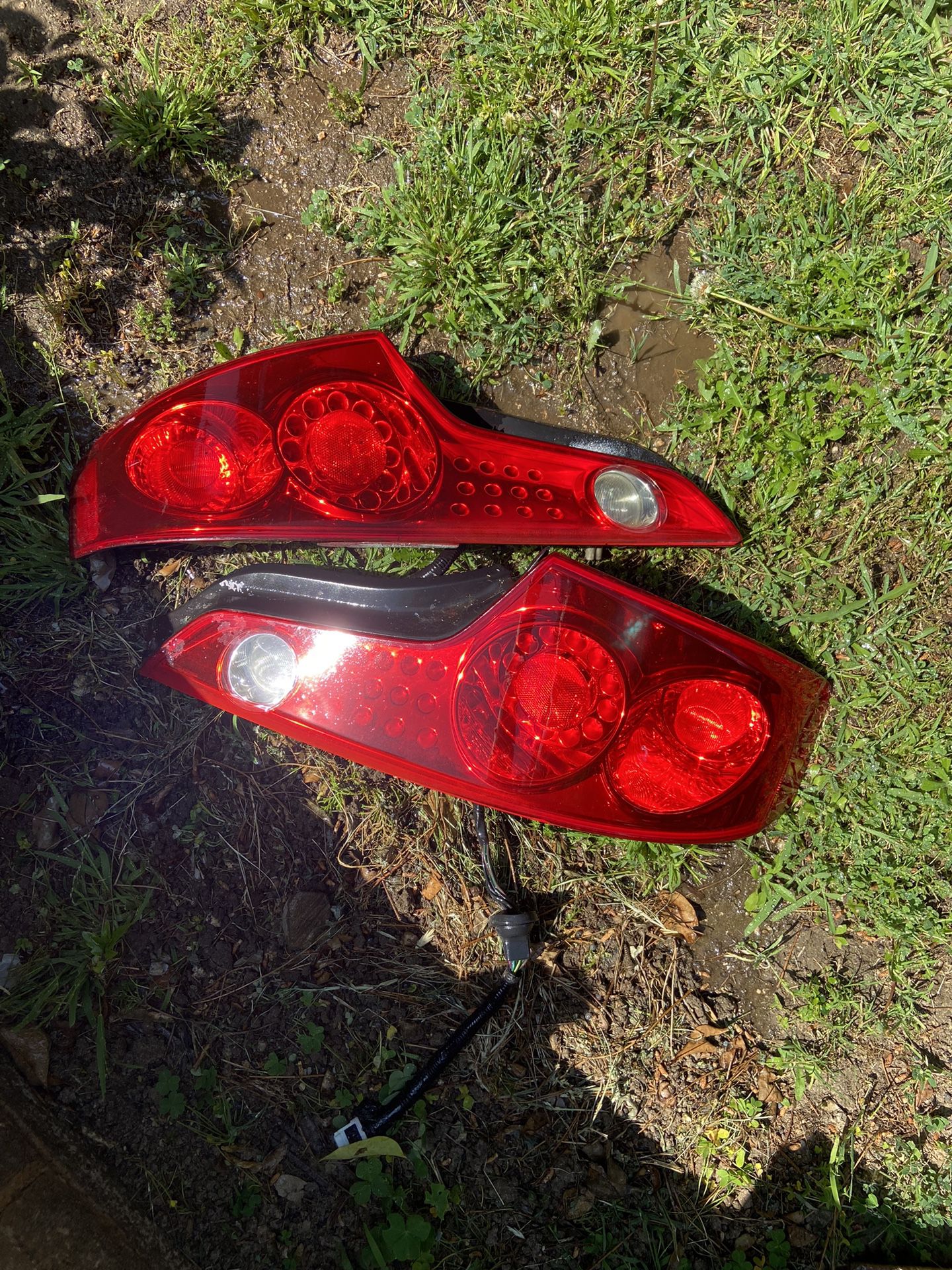 Infiniti G35 Tail Lights 03