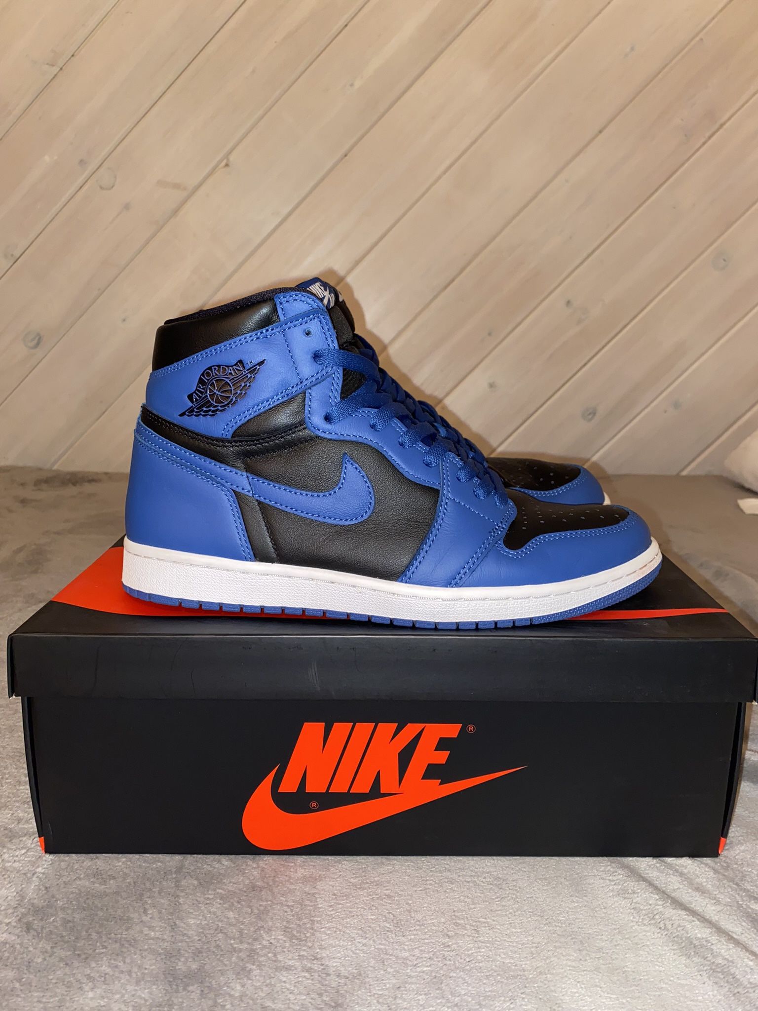 Jordan 1 OG high marine