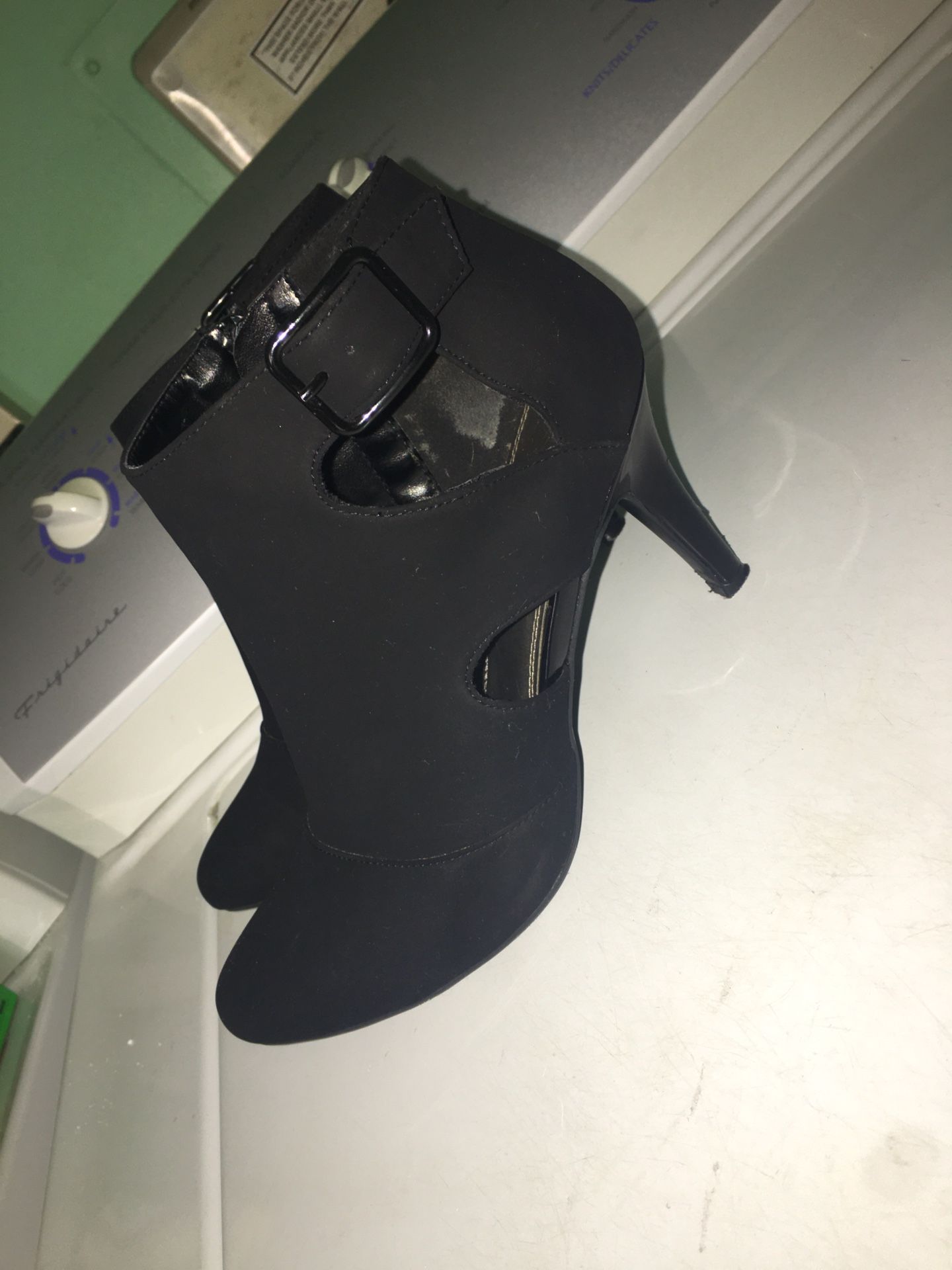 Size 8 Black Heels