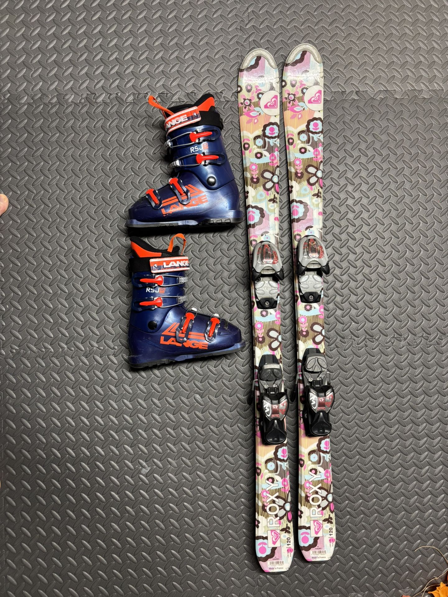 Skis And Boots 