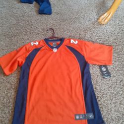 New Kids Bronco "NIKE" Jersey Size Kids Large 14/16