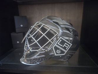 LA Kings Goalkeeper Helmet