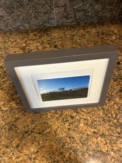 Picture Frames - Set of 2 Photo Frames - Black & White