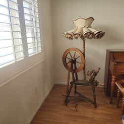 Antique Lamp -works Best Offer