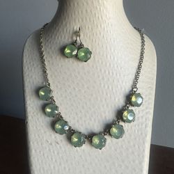 Pale blue-green stone / faux crystal Necklace with delicate dangle earrings set.