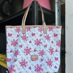 GUESS Tote Bag W/Pink Flowers