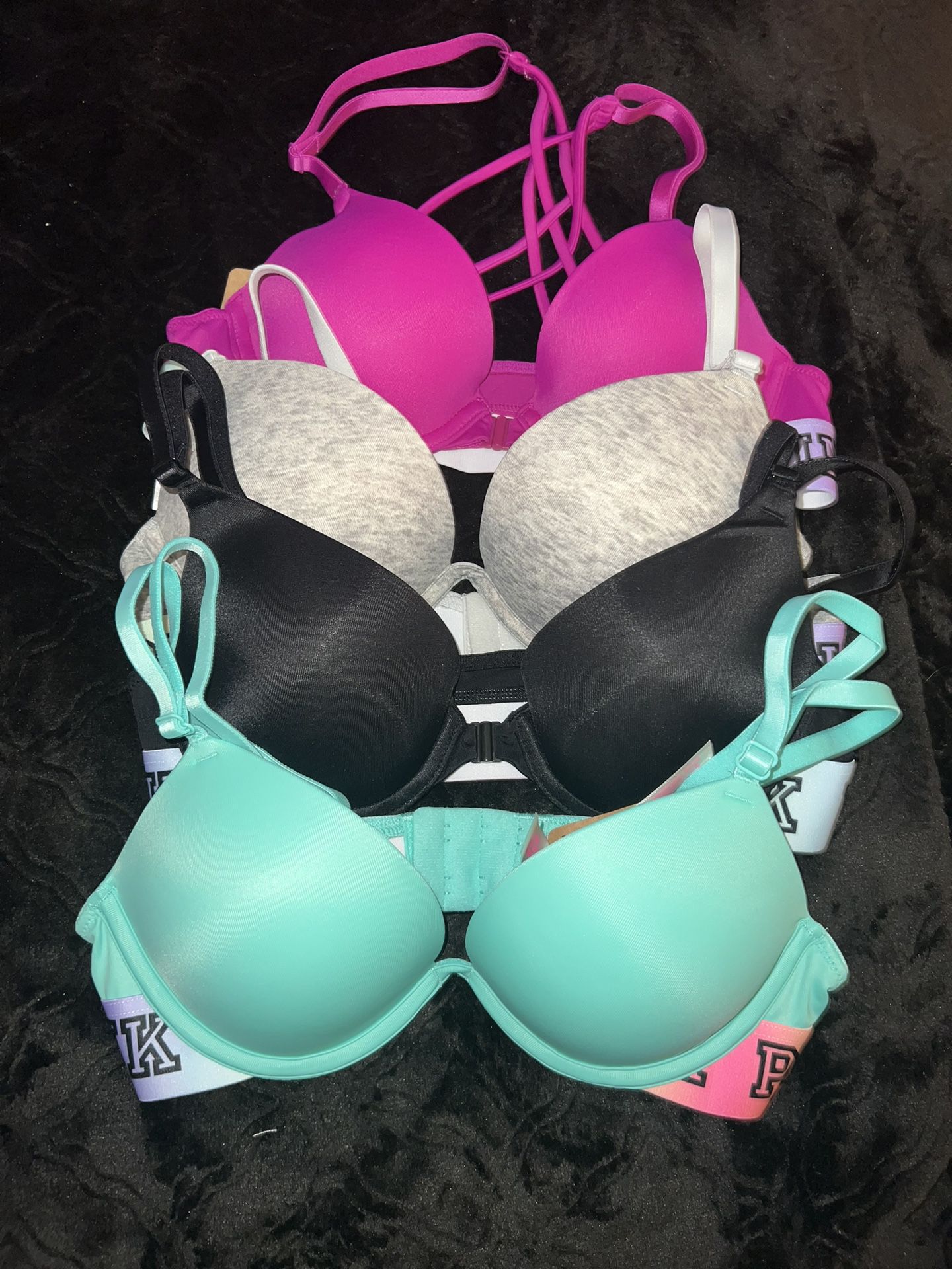 4 Victoria Secret PINK Bras Size 32A for Sale in Riverside County, CA -  OfferUp