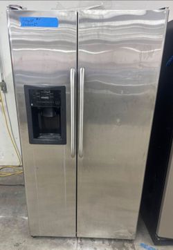 GE 25cf Stainless Steel Refrigerator - YEAR Warranty