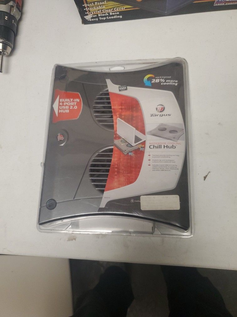 NEW Targus Labtop Chill Hub Fan