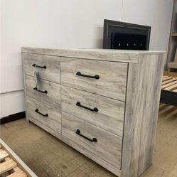 CAMBECK WHITEWASH DRESSER