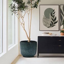 LuxenHome 15.75 in. Gray Round Ceramic Planter