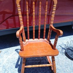 Little Rocking Chair 