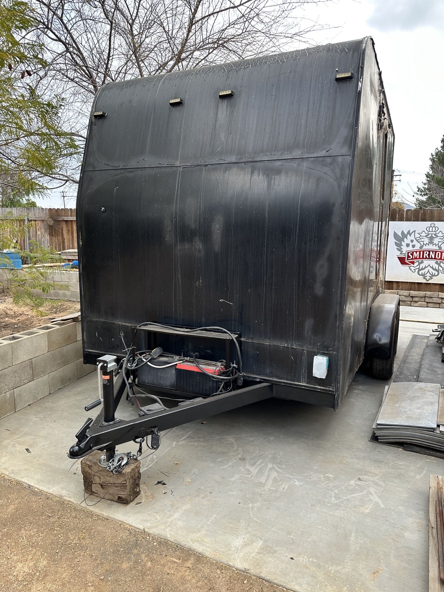 Enclosed Trailer Inside 12ft x 7ft x 90in $5,000 Cash Only Pick Up Or Delivery Available For More