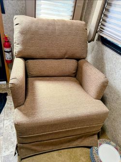 RV chairs / Rocking Chairs / 360 degrees
