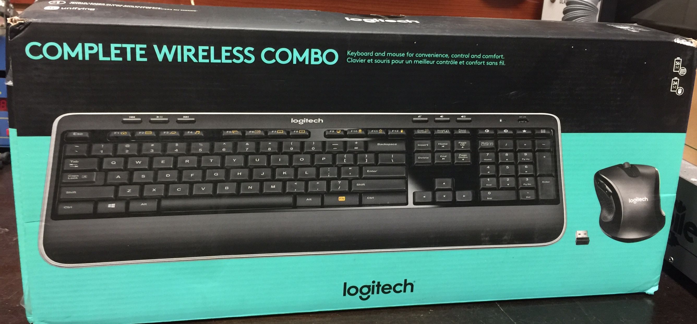 Logitech Complete Wireless Combo Wireless Mouse and Wirless Keyboard NEW in the box Great Christmas Gift