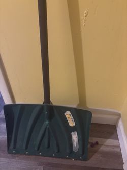 Shovel / 8.00 - Pick Up / Like New 
