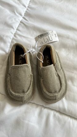 Toddler shoes size 4