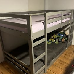 Twin Size Bunk bed
