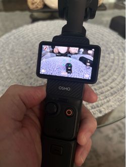 DJI Osmo Pocket 3 and wireless microphone