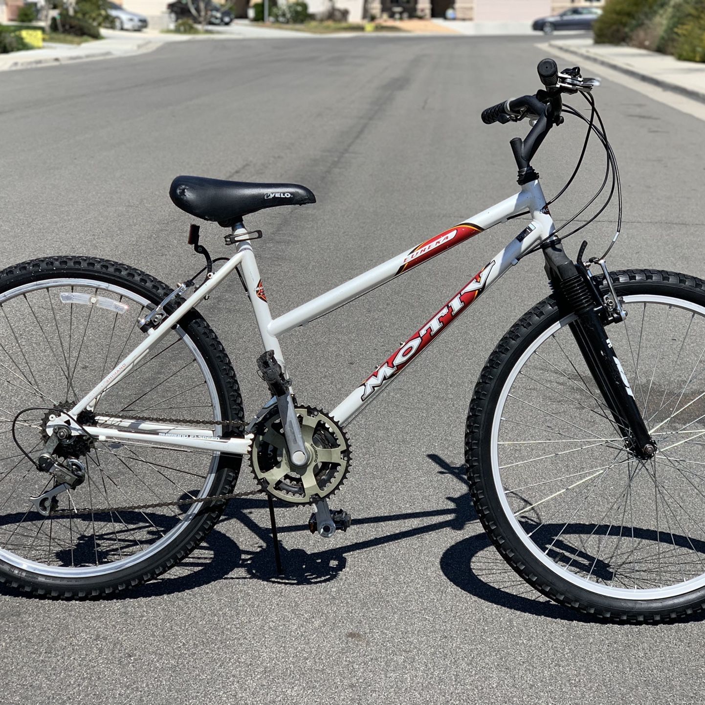 Motiv Eureka 26 21 speed Mountain Bike for Sale in Perris CA OfferUp