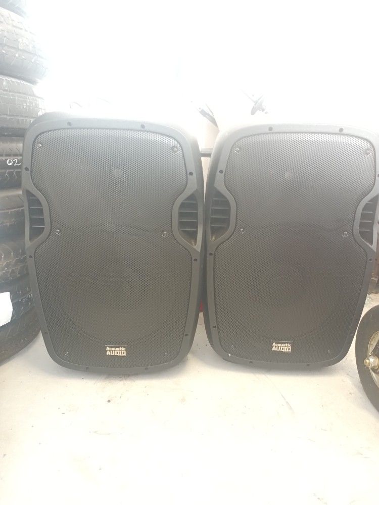 2 Bluetooth Speakers 1000 W Each