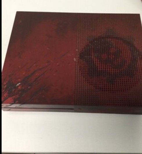 Xbox One S "Gear Of War Edition"
