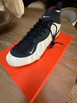 Nike foamposite football cleats
