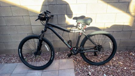 Co-op Cycles Trail Boss Mountain Bike