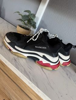 Balenciaga Triple S