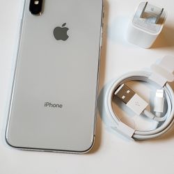iPhone X, 64gb, unlocked, works any company sim card any country internationally 