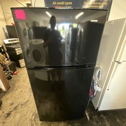 Black Kenmore Top Freezer Refrigerator