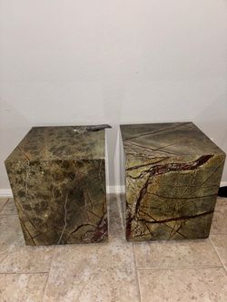 HIGH FASHION MARBLE ACCENT TABLES